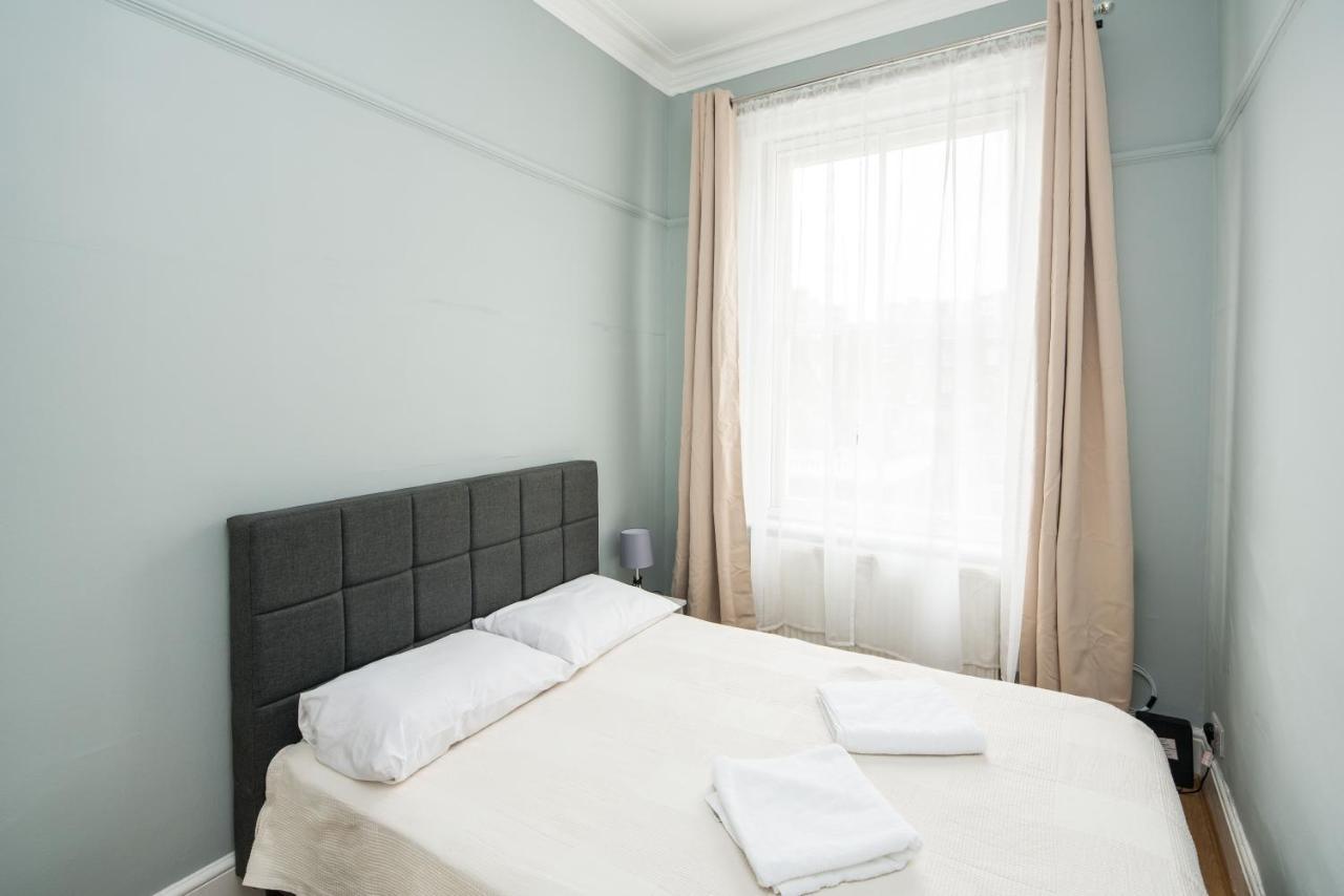 Gloucester Station Gem: 3 Bedroom Oasis Londra Dış mekan fotoğraf